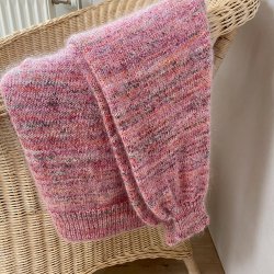 NYHED! Candyfloss Blusen  Strikkeopskrift